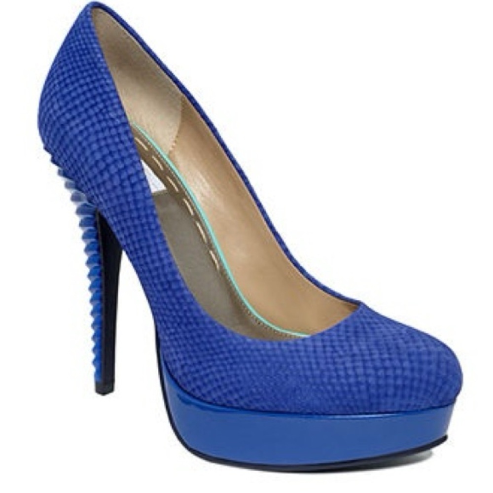 Rachel Ray Blue Suede Platform Heel